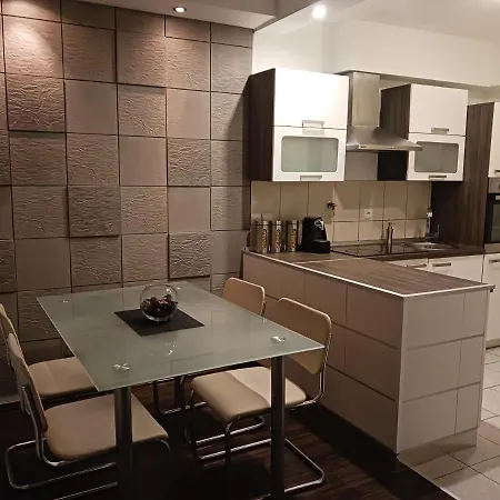 Familyhouse Apartment Pula